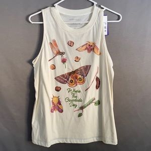 Brand new “where the Crawdads sing” tank top